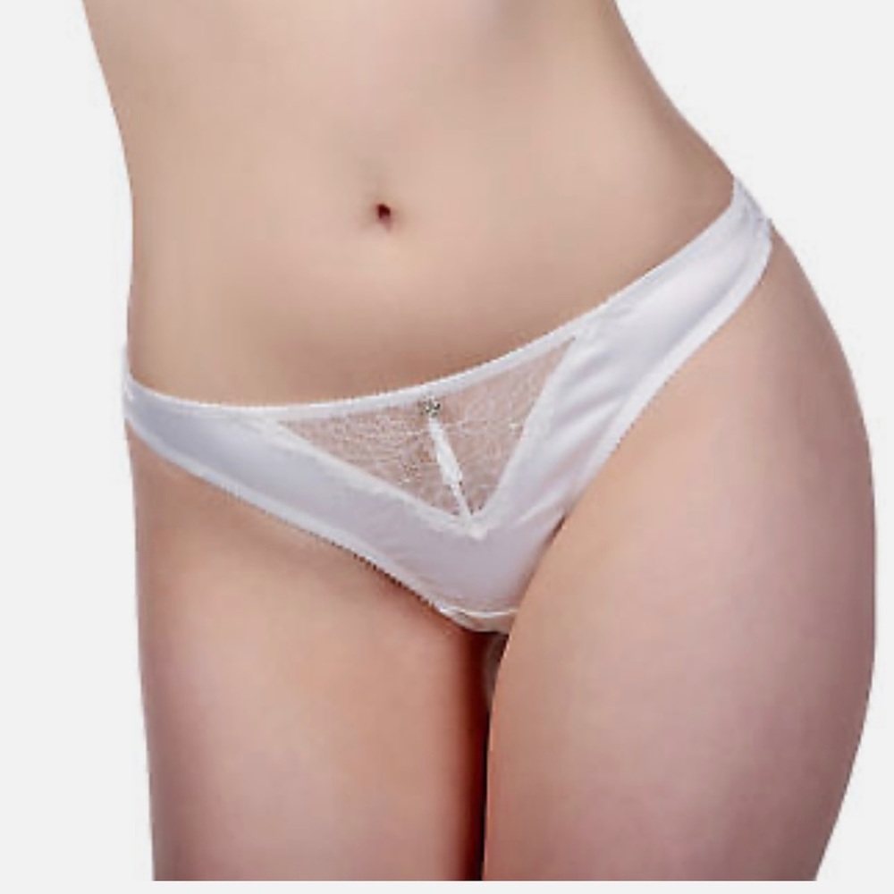NWT Parfait by Affinitas Tamara Thong in Ivory Size XS-Comes in bag on hanger